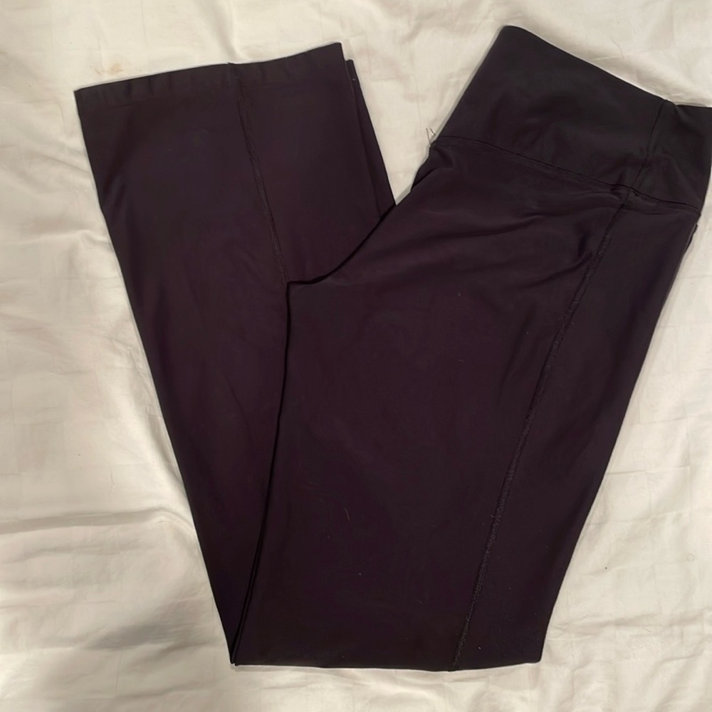 Black Nike Yoga Pa